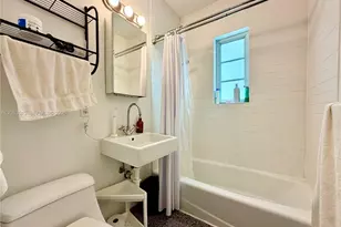 1215 Meridian Ave, Miami Beach, FL 33139 - Photo 9