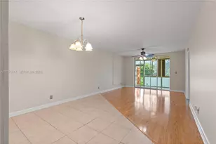5950 Del Lago Cir, Sunrise, FL 33313 - Photo 7