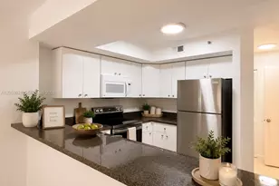 440 S Park, Hollywood, FL 33021 - Photo 3