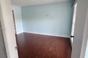 11500 SW 64th St, Miami, FL 33173 - Photo 5