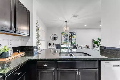 134 SE 28th Ter #10, Homestead, FL 33033 - Photo 11
