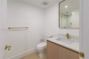 90 NE 32nd St, Miami, FL 33137 - Photo 11