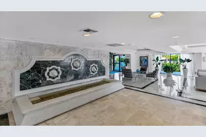 2625 Collins Ave #702, Miami Beach, FL 33140 - Photo 15