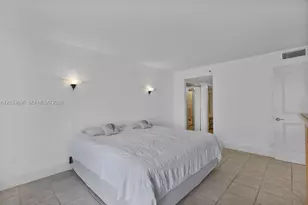 2625 Collins Ave, Miami Beach, FL 33140 - Photo 13