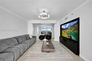 19111 Collins Ave, Sunny Isles Beach, FL 33160 - Photo 7