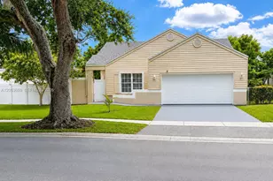 1040 SW 85th Terrace, Pembroke Pines, FL 33025 - Photo 1