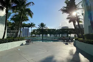 1900 N Bayshore Dr, Miami, FL 33132 - Photo 29