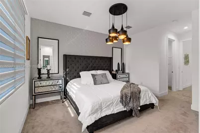 4374 NW 81st Ave, Doral, FL 33166 - Photo 19
