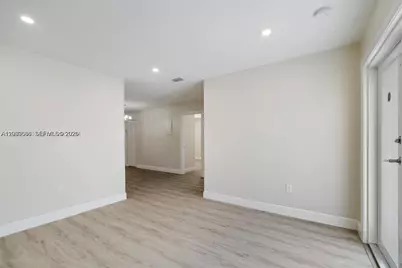 330 W 74th Pl #330, Hialeah, FL 33014 - Photo 29