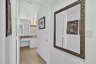 19501 W Country Club Dr, Aventura, FL 33180 - Photo 21