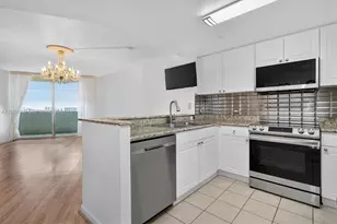 19501 W Country Club Dr, Aventura, FL 33180 - Photo 15