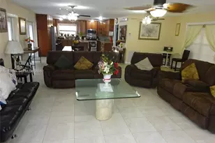 9240 SW 56th St, Cooper City, FL 33328 - Photo 3