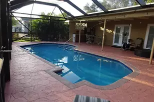 9240 SW 56th St, Cooper City, FL 33328 - Photo 17
