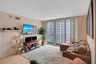1750 N Bayshore Dr, Miami, FL 33132 - Photo 21