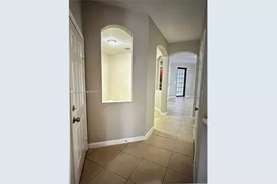 10328 NW 31st Ter, Doral, FL 33172 - Photo 7