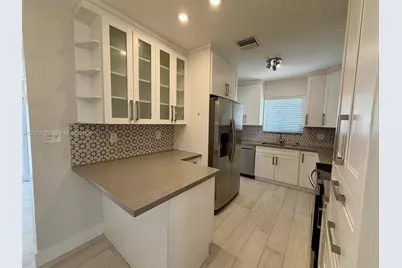 6320 SW 24th St, Miami, FL 33155 - Photo 15
