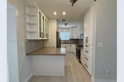 6320 SW 24th St, Miami, FL 33155 - Photo 13