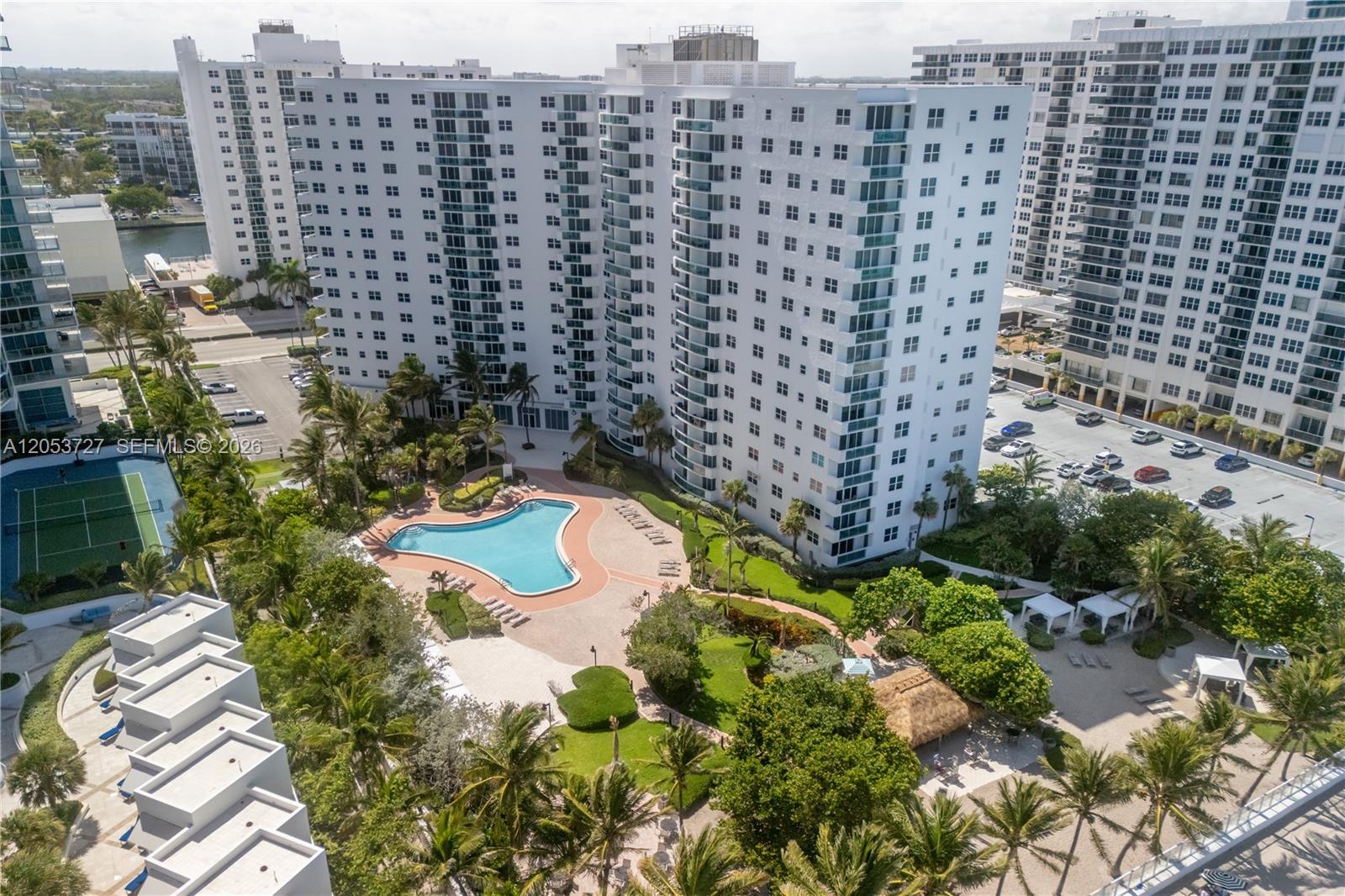 3001 S Ocean Dr #317 - 3001 S Ocean Dr #317, Hollywood, FL 33019 Luxury Property | Jose Angel Pina