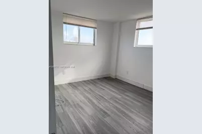 8101 Crespi Blvd #404, Miami Beach, FL 33141 - Photo 15