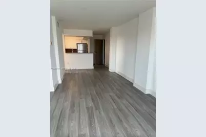8101 Crespi Blvd #404, Miami Beach, FL 33141 - Photo 9