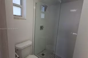 8101 Crespi Blvd, Miami Beach, FL 33141 - Photo 13
