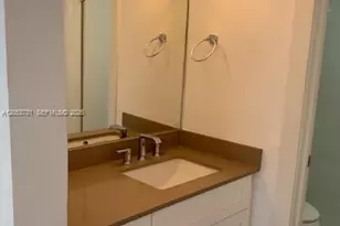 8101 Crespi Blvd, Miami Beach, FL 33141 - Photo 17