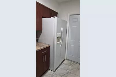 7220 Pembroke Rd #8, Miramar, FL 33023 - Photo 3