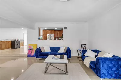 2424 NE 18th Ave, Wilton Manors, FL 33305 - Photo 11