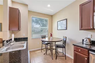2851 W Prospect Rd, Tamarac, FL 33309 - Photo 17
