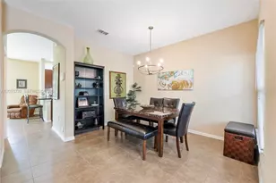 2851 W Prospect Rd, Tamarac, FL 33309 - Photo 9