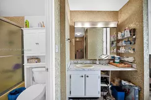 7135 Collins Ave, Miami Beach, FL 33141 - Photo 17