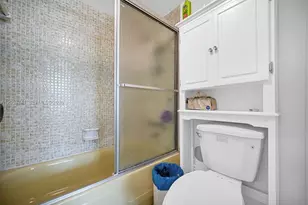 7135 Collins Ave, Miami Beach, FL 33141 - Photo 13