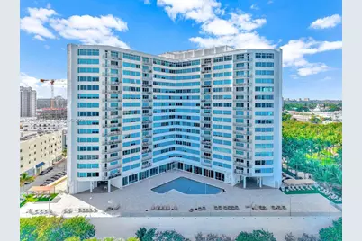 7135 Collins Ave #435, Miami Beach, FL 33141 - Photo 1