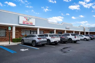 17601 NW 78th Ave, Hialeah, FL 33015 - Photo 3
