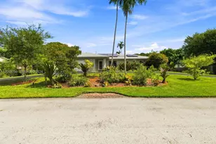 8445 SW 181st Terrace, Palmetto Bay, FL 33157 - Photo 3