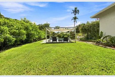 8445 SW 181st Ter, Palmetto Bay, FL 33157 - Photo 57
