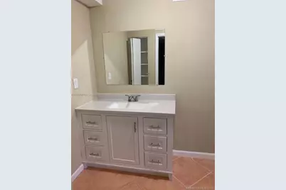8325 SW 72nd Ave #102C, Miami, FL 33143 - Photo 5