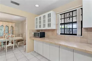601 E 22nd St, Hialeah, FL 33013 - Photo 15