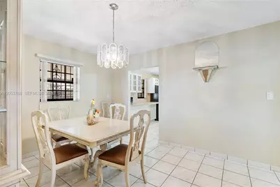 601 E 22nd St #601, Hialeah, FL 33013 - Photo 11