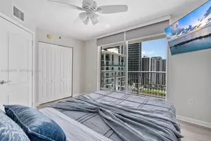 1200 Brickell Bay Dr, Miami, FL 33131 - Photo 19
