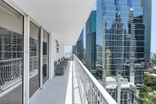 1200 Brickell Bay Dr, Miami, FL 33131 - Photo 15