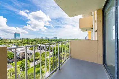 2350 NE 135th St #812, North Miami, FL 33181 - Photo 15