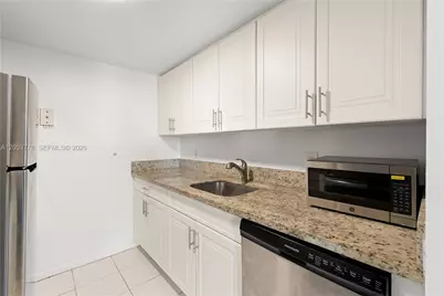 2350 NE 135th St #812, North Miami, FL 33181 - Photo 7