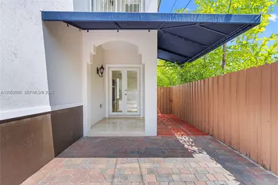 4023 SW 10th St, Miami, FL 33134 - Photo 3
