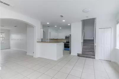 3126 NW 101st Ct, Doral, FL 33172 - Photo 13