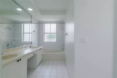 3126 NW 101st Ct, Doral, FL 33172 - Photo 29