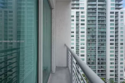 234 NE 3rd St #2109, Miami, FL 33132 - Photo 9