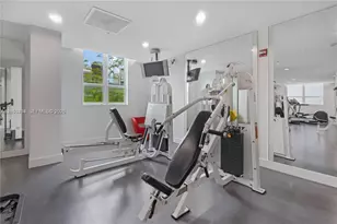 234 NE 3rd St, Miami, FL 33132 - Photo 7