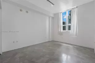 234 NE 3rd St, Miami, FL 33132 - Photo 17
