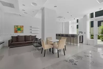 234 NE 3rd St #2109, Miami, FL 33132 - Photo 3